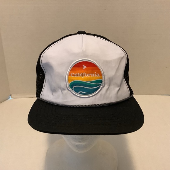 Cribs Men’s Mesh SnapBack Truckers Hat Logo Criblfornia Patch Black/White - Picture 14 of 16